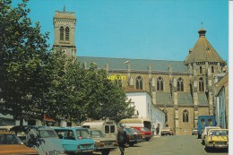 Azenay  L Eglise - Aizenay