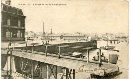 CPA 44 ST NAZAIRE L ENTREE DU PORT LES ECLUSES FERMEES 1902 - Saint Nazaire