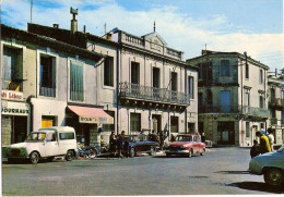 34 CASTELNAU LE LEZ  MAIRIE 4L, PANHARD - Castelnau Le Lez