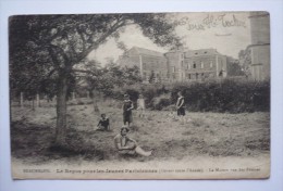 27 - BEAUMESNIL - Le Repos Pour Les Jeunes Parisiennes - La Maison Vue Des Prairies - Beaumesnil