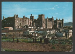 GUADALUPE El Monasterio Visto Desde El " Almijar " ( Séchoir Olive )   /  Ed. Garcia  N° 12  /  Voyagée En 1965 - Cáceres