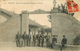 Militaria - Casernes - Régiments - Militaires - Dép 83 - Var - Toulon - Porte Du 8ème Régiment D'infanterie Coloniale - Kazerne