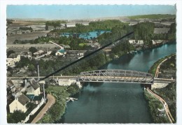 CPM   - En Avion Au Dessus De .... Attichy -  Le Pont De L'Aisne - Attichy