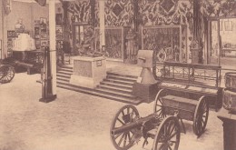 Musée Royal De L´Armée, Bruxelles - Les Drapeaux Des Régiments Dissous - Musées