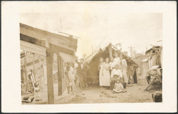 SAN SALVADOR - Apres Un Tremblement De Terre Famille Logeant Sous La Tente - Carte Photo - El Salvador