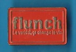 PIN´S //  . FLUNCH - McDonald's