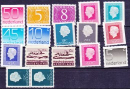 Lot Booklet Stamps Mnh** - Postzegelboekjes En Roltandingzegels