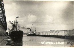 CRISTOBAL  COLOMB   CARTE  PHOTO    LE  PORT  ET  LE PAQUEBOT    FLANDRE  A  QUAI - Colombie