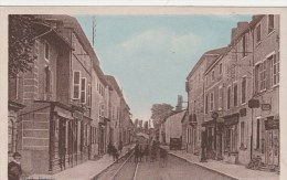 PONT DE VEYLE  (Ain) - Grande Rue - Colorisée - Animée - Non Classés