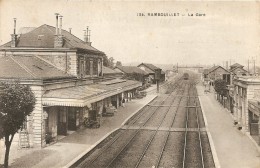 Cpa  Rambouillet La Gare - Rambouillet
