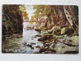 Llandrindoo  Wells    Old Postcard - Radnorshire