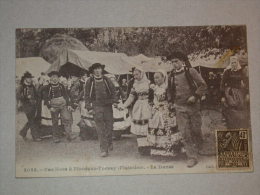 Ref3865 CPA Animée D'une Noce à Plonevez-Porvay (Finistère) - La Danse - Costume Mariage - Timbre Expo Coloniale 1931 - Plonévez-Porzay
