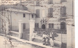 Lourmarin Tres Animée Groupe Scolaire -musée 1908 - Lourmarin