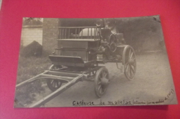 C Photo Rare Trie Chateau Cardeuse De Matelas Inventee Par Le Cardeur De Trie - Verberie