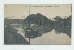 Auvers-sur-Oise (95) : MP D'une Péniche Accostée Sur Les Bords De L'Oise Au Niveau Du Casino  Env 1927 (animée) PF. - Auvers Sur Oise
