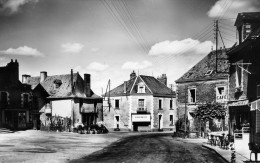 44 - DERVAL - Place, Hôtel Provost, Place De L'Eglise, Rue Châteaubriand - Lot De 4 Cartes - Derval