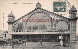 76 - LE HAVRE - La Gare  D'arrivée -  Calèches - 2 Scans - Stazioni