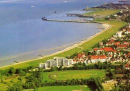 03950 - CUXHAVEN  Blick Auf Den Strand In Der Grimmershörnbucht Und Den Yachthafen - Cuxhaven