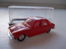 MICRO NOREV. Ech 1:87 - Peugeot 204 Rouge. Année 60. Neuf En Boite - - Echelle 1:87