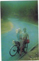 Cpm  David Hamilton S Jeunes Filles A Bicyclette - Hamilton