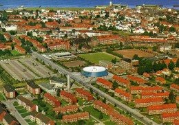 03988 - CUXHAVEN Blick In Die Stadt Bei Der Rundturnhalle - Cuxhaven