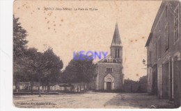 CPA  De BRIOUX (79) - La Place De L' Eglise - édit ROY REINIER à Brioux - ( Sur La Carte Faute Il Est écrit Seux Sevres - Brioux Sur Boutonne