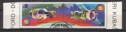 BHUTAN 1975  United States-Soviet Space Cooperation ,2v Se-tenant Pair, Apollo, Soyuz,FINE USED - Otros & Sin Clasificación