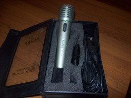 Old Microphone - RLAKY, Super Professional Microphone DM-308 - Objetos Derivados