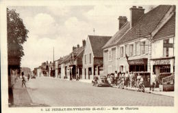 CPA LE PERRAY EN YVELINES  , Rue De Chartres - Le Perray En Yvelines