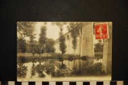 CP, 86, SAINT BENOIT Environs De POITIERS Vue Sur Le Viaduc Du Chemin De Fer Voyagé En 1908 - Saint Benoit