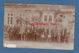 CPA Photo - BERLIN - Stadtpark Steglitz - Ernst HARWART - Rassemblement De Notables - Chapeau - Hat - Steglitz