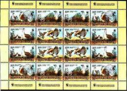 Hungary 1994. Animals / Birds / Ducks / WWF Complete Sheet MNH (**) Michel: 4282-4285 / 8 EUR ++++ - Emisiones Locales