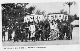 BENIN UN GROUPE DE CHEFS A ABOMEY (DAHOMEY) - Benín