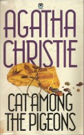 Roman. Agatha Christie. Cat Among The Pigeons. (Fontana) (écrit En Anglais) - Caribou, Le