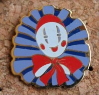 TÊTE DE CLOWN AVEC NOEUD PAPILLON         -   (13) - Personaggi Celebri