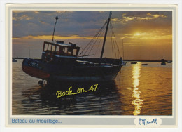 {74889} Bateau Au Mouillage - Pêche