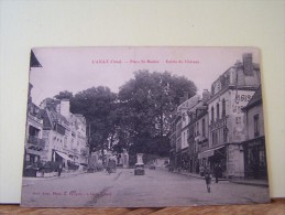 Delcampe - LAIGLE (ORNE)  LES COMMERCES. LES MAGASINS. PLACE SAINT-MARTIN. ENTREE DU CHATEAU - L'Aigle