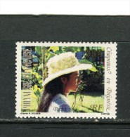 POLYNESIE - Y&T N° 215** - Chapeau - Unused Stamps