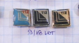 TIZ Metal Tin Industry Zagreb (Serbia, Yugoslavia) Chapa De Metal, Metallblech / LOT PINS - Lotes