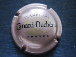 Capsule CHAMPAGNE  CANARD DUCHENE - N° 75e  Rosé Violacé - Cote 2 € - Canard Duchêne