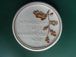 1922 Deutsche Kampfspiele, Den Teilnehmern Zum Andenken, Porcellan/keramik (medailles0102) - Autres & Non Classés