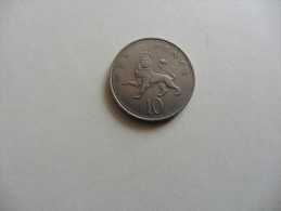 Grande Bretagne  1968   10 New Pence :Lion ,Elisabeth II - Other & Unclassified