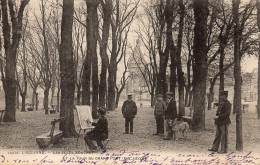 33 LIBOURNE Les Allées Souchet  Et La Tour Du Grand Pont - Libourne