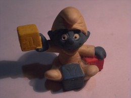 1 FIGURINE FIGURE DOLL PUPPET DUMMY TOY IMAGE POUPÉE - SMURF CUBES LETTERS WALLACE W BERRIE PEYO SCHLEICH BULLY 1984 - I Puffi