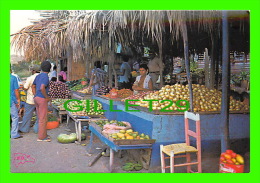 RÉPUBLIQUE DOMINICAINE - MERCADOI DE VEGETABLES - MARCHÉ DE LÉGUMES - MAXY'S FOTO - No 326 - - Dominicaanse Republiek