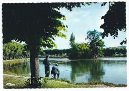 Cpsm: 91 VIGNEUX SUR SEINE (ar. Evry) Le Lac (Pêcheurs) CIM  N° A CI 1 - Vigneux Sur Seine