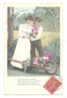 Cp, Couple, 2 - Plus Belle Que La Violette....,  Voyagée 1907 - Paare