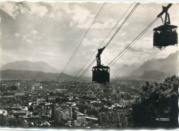 CPSM 38 GRENOBLE CROISEMENT DU TELEPHERIQUE  Grand Format 15 X 10,5 - Grenoble