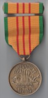 MEDAILLE REPUBLIC OF VIETNAM SERVICE  UNITED STATES OF AMERICA , + Rappel Décoration - USA