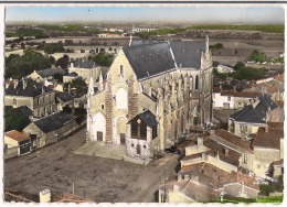 CP 44 Boussay ( L'église Et Le Bourg ) - Boussay